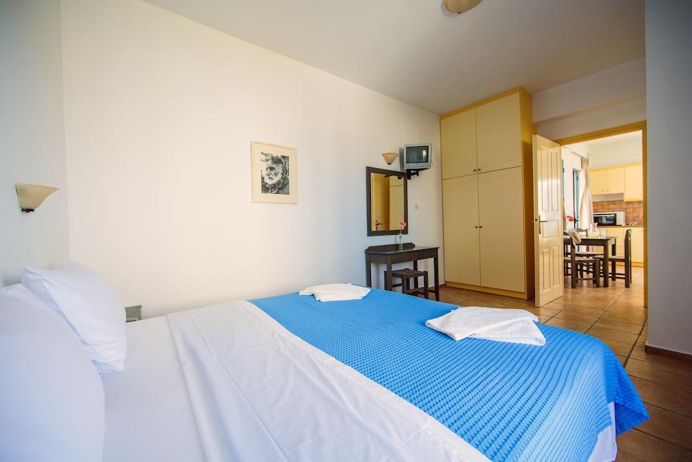Pánormos Iliana Hotel المظهر الخارجي الصورة
